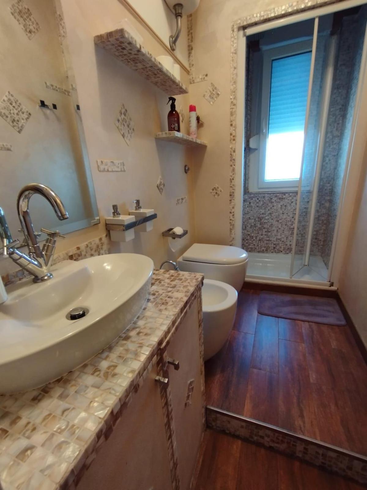 Appartamento Luxury Vista Mare Per 6 Persone A Марина-Юлиа Экстерьер фото